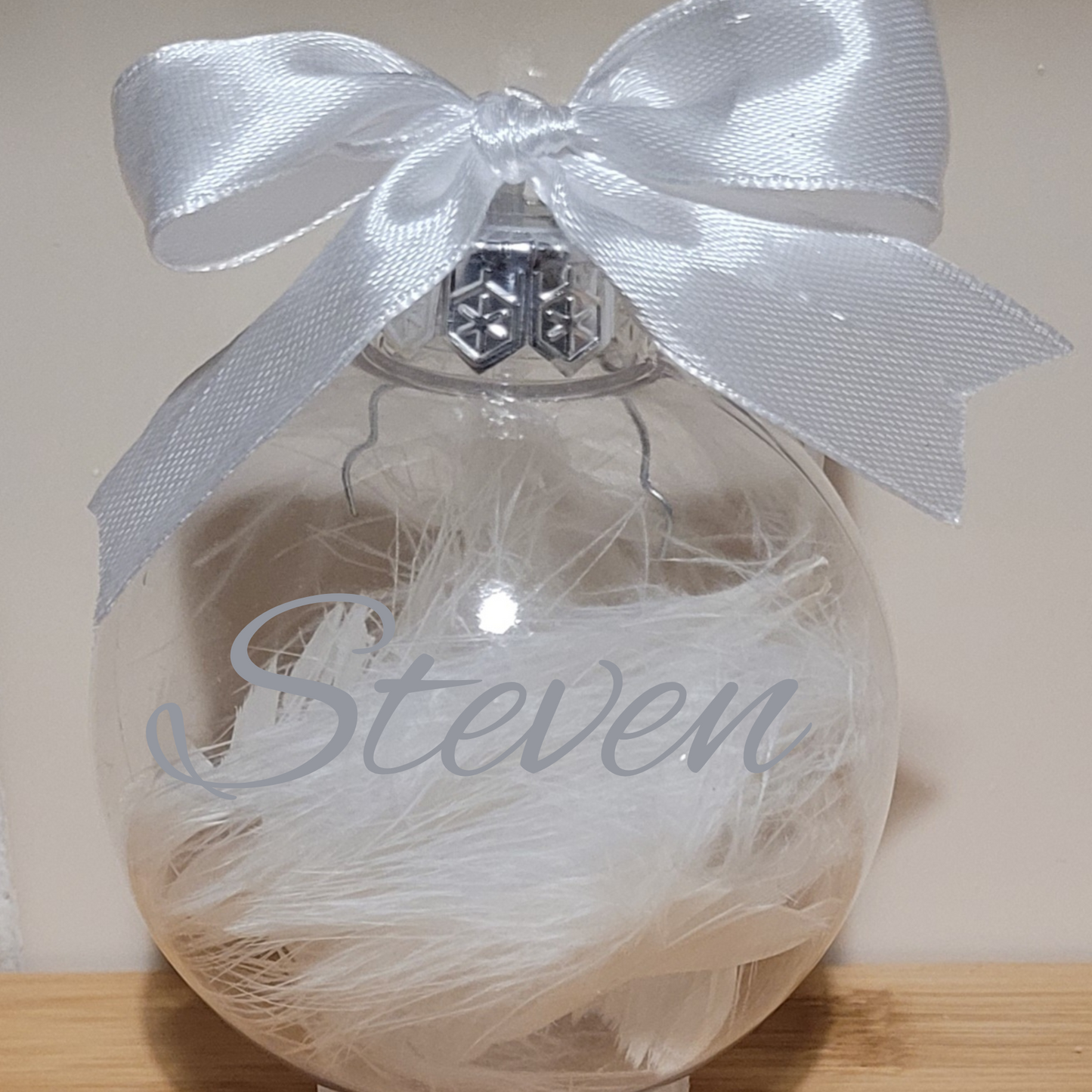 Personalised clear baubles